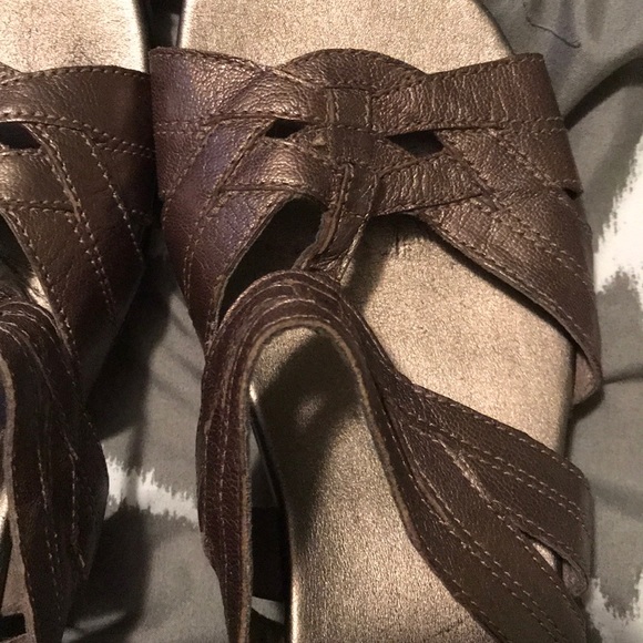 Metallic Clark’s bendables shoes - Picture 4 of 4